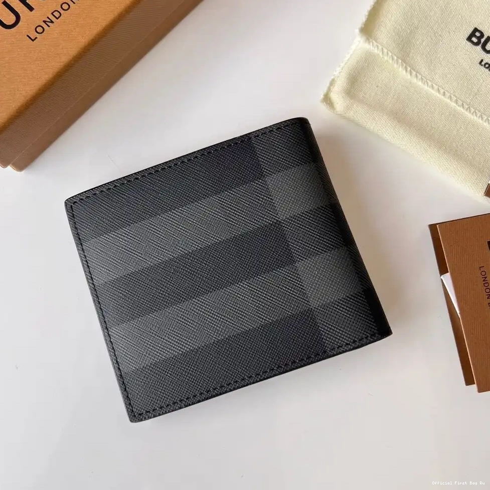 Official First Bag Ru BURBERRY WALLET 0511